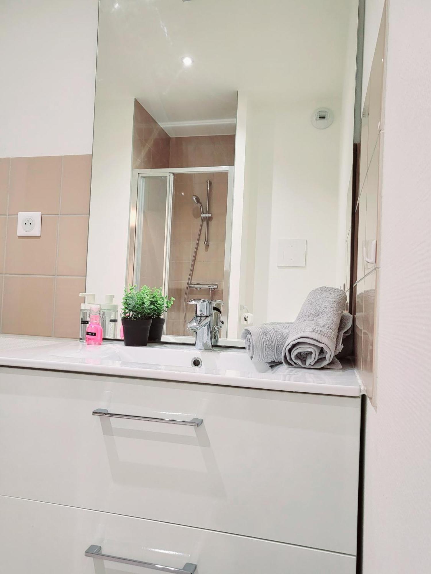 Le Chaleureux, 5Min Bale,Parking Apartment Saint-Louis  Luaran gambar